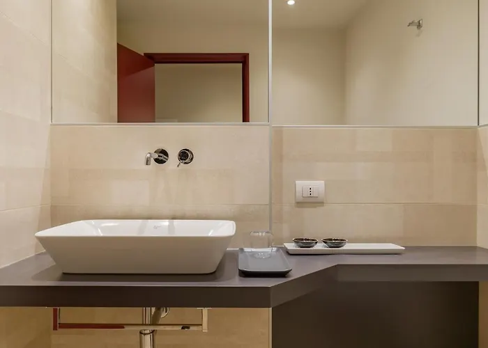 Velluto Blu & By Reasy&busy Apartament *